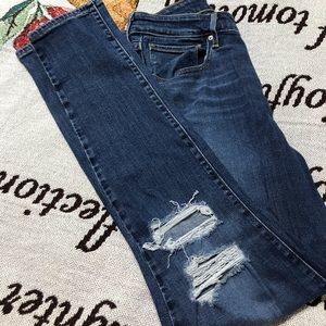 Woman’s Levis 721 High Rise Skinny
